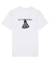 Carica l&#39;immagine nel visualizzatore di Gallery, Accabadora t-shirt unisex

